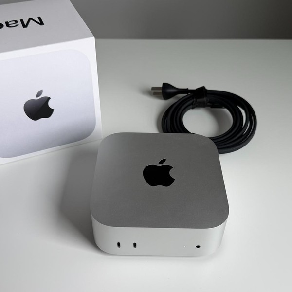 Mac Mini 2024 - 256 GB, 16 GB, Apple M4