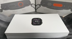 New
													Apple Watch Ultra 3 49mm - Unlocked, Black, A3281, photo 4 of 13