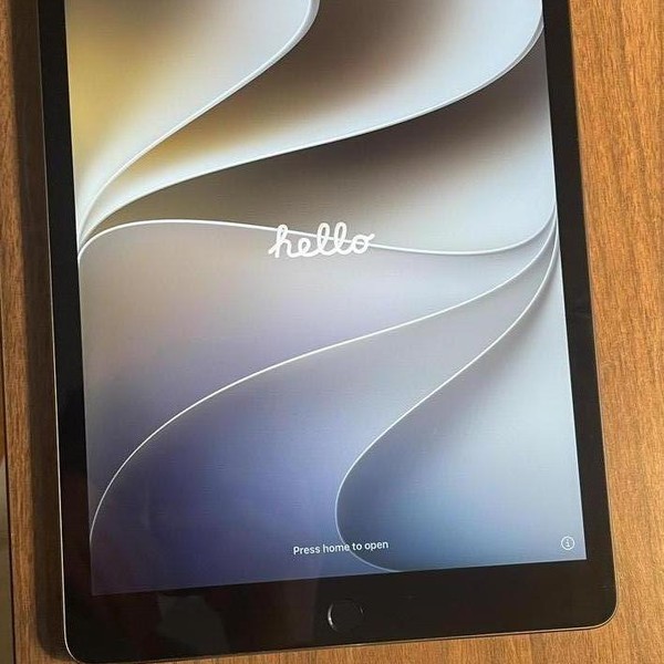Apple iPad (9th Gen) - Wi-Fi, 64 GB, Gray, A2602