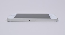 Good
													Apple iPhone SE 1st Gen 2016 - Unlocked, Silver, 16 GB, A1723, photo 5 of 8