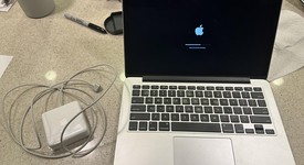 Good
													MacBook Pro 2013 (Retina) - 13" - Silver, 256 GB, 8 GB, photo 3 of 8