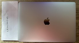Mint
													MacBook Pro 2020 - 13" - I5, Silver, 512 GB, 16 GB, photo 3 of 9