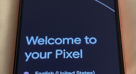 Mint
													Google Pixel 9a - Unlocked, Peony, 128 GB, 8 GB, photo 2 of 8