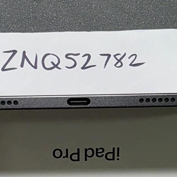 Apple iPad Pro 11 inch (M4) 2024 - Wi-Fi, 256 GB, Black, 8 GB, A2836, Standard Glass