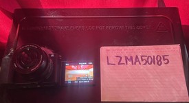 Mint
													Sony ZV-E10 - Black, photo 4 of 9