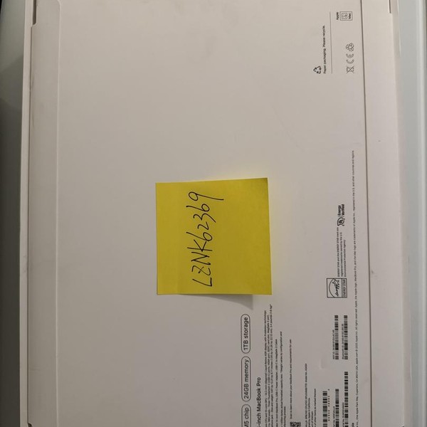 MacBook Pro 2025 - 14 inch - 1 TB, Space Black, 24 GB, Apple M5