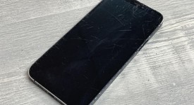 Fair
													Apple iPhone 12 - Unlocked, Black, 128 GB, A2172, photo 3 of 8