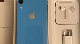 Mint
													Apple iPhone Xr - AT&T, Blue, 128 GB, A1984, photo 2 of 9