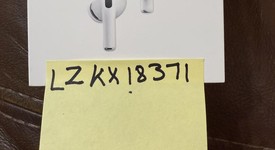 New
													Apple AirPods Pro 3, photo 2 of 4