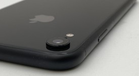 Fair
													Apple iPhone Xr - Unlocked, Black, 64 GB, A1984, photo 4 of 7