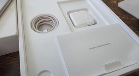 Good
													MacBook Air 2024 (M3) - 13" - Apple M3, Starlight, 256 GB, 8 GB, 8-core GPU, photo 3 of 8