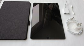 Good
													Apple iPad Air 3rd Gen - Wi-Fi, Gray, 64 GB, photo 1 of 8