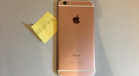 Good
													Apple iPhone 6S - Unlocked, Rose Gold, 64 GB, A1633, photo 3 of 3