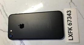Good
													Apple iPhone 7 - Unlocked, Black, 128 GB, A1660, photo 5 of 5