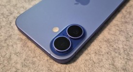 Good
													Apple iPhone 16 - Verizon, Ultramarine, 128 GB, A3081, photo 4 of 17