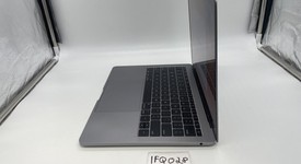 Fair
													MacBook Pro 2017 (No Touch Bar) - 13" - I5, Gray, 256 GB, 8 GB, photo 5 of 6