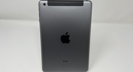 Good
													Apple iPad Mini 2 Retina - Unlocked, Black, 16 GB, photo 2 of 6