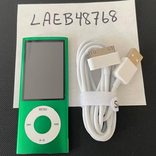 Apple iPod Nano 5th Gen - 16 GB, Green