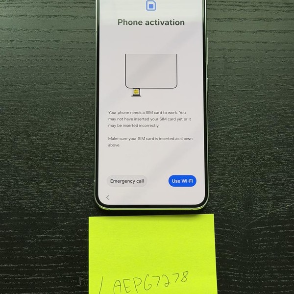 Samsung Galaxy S22 - Unlocked, 128 GB, White, 8 GB, SM-S901U1