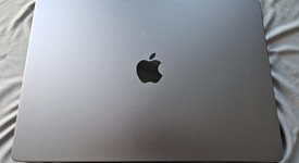 Good
													MacBook Pro 2021 - 16" - Apple M1 Pro 10-core, Gray, 512 GB, 16 GB, photo 2 of 9