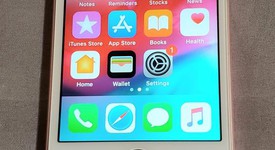 Good
													Apple iPhone SE 1st Gen 2016 - AT&T, Rose Gold, 64 GB, A1662, photo 1 of 9