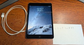 Mint
													Apple iPad Mini 2 Retina - Wi-Fi, Black, 32 GB, photo 1 of 7