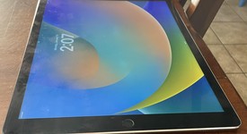 Good
													Apple iPad Pro 12.9" 1st Gen 2015 - Unlocked, Silver, 256 GB, A1652, 1st Gen 2015, photo 4 of 8