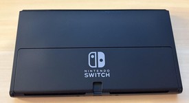 Good
													Nintendo Switch - OLED - Red & Blue, 64 GB, photo 4 of 15