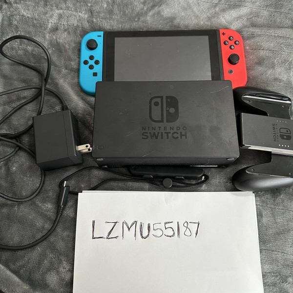 Nintendo Switch - 32 GB, Red & Blue