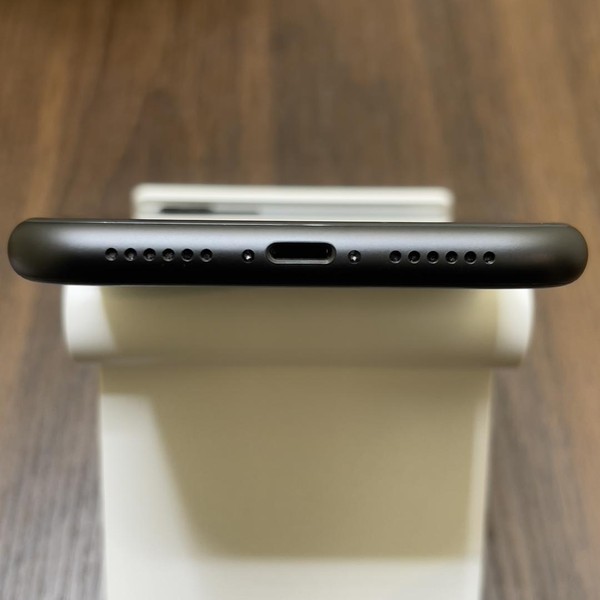 Apple iPhone 11 - Unlocked, 64 GB, Black, A2111