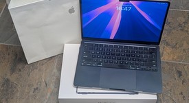 Mint
													MacBook Air 2024 (M3) - 13" - Apple M3, Midnight, 256 GB, 8 GB, 8-core GPU, photo 3 of 8