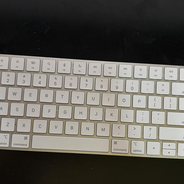 Apple Magic Keyboard