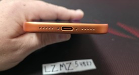 Mint
													Apple iPhone 17 Pro - Unlocked, Cosmic Orange, 256 GB, A3256, photo 2 of 7