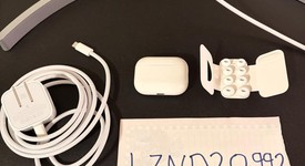 Used
													Apple AirPods Pro 3, photo 1 of 7