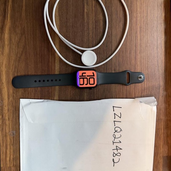 Apple Watch Series 9 41mm - Unlocked, Midnight, A2982 - Cellular, Aluminum