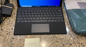 Good
													Microsoft Surface Pro 6 - Wi-Fi, Silver, 256 GB, 8 GB, photo 2 of 9