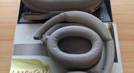 Used
													Sony WH-1000XM4 - Silver, photo 1 of 10