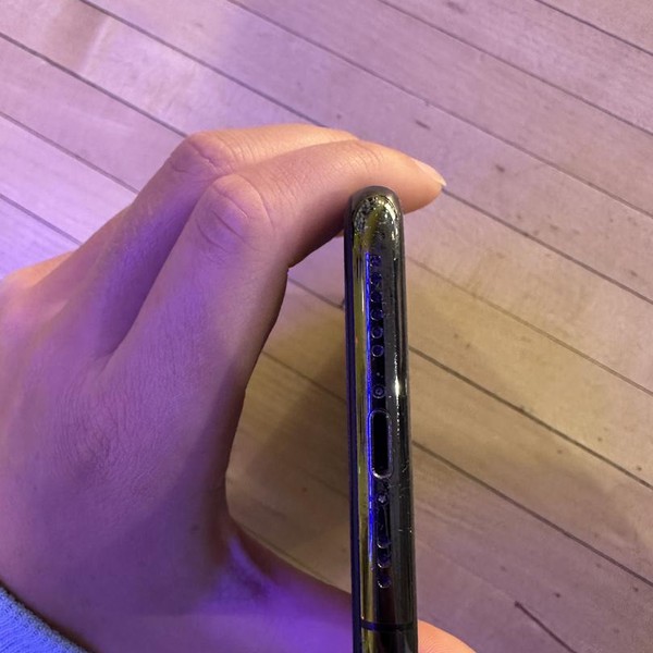 Apple iPhone Xs - Unlocked, Gray, 256 GB, A1920