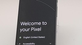 Good
													Google Pixel 8 - Unlocked, Hazel, 128 GB, 8 GB, G9BQD, Sub-6 5G, photo 3 of 3
