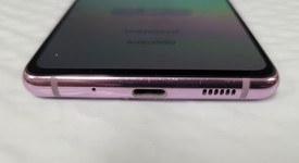 Good
													Samsung Galaxy S20 FE 5G - AT&T, Cloud Lavender, 128 GB, 6 GB, SM-G781U, photo 2 of 6