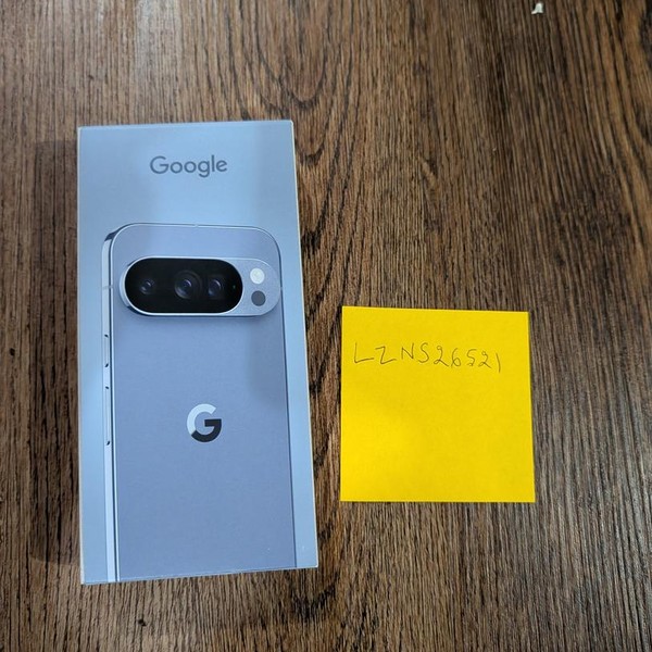 Google Pixel 10 Pro - Unlocked, 128 GB, Moonstone, G4QUR