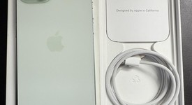 Mint
													Apple iPhone 15 - Unlocked, Green, 128 GB, A2846, photo 2 of 10