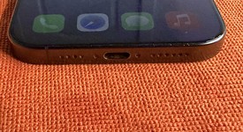Good
													Apple iPhone 16 Pro Max - Unlocked, Black, 1 TB, A3084, photo 1 of 16