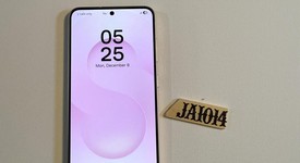 Mint
													Samsung Galaxy S25 - Unlocked, Pinkgold, 256 GB, 12 GB, SM-S931U1, photo 1 of 7