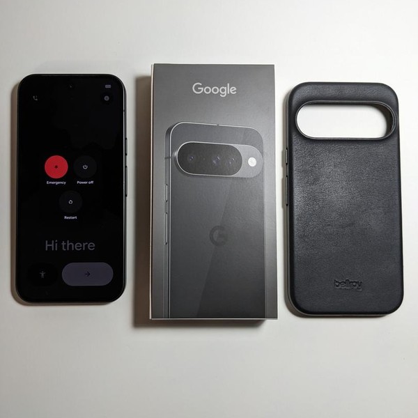 Google Pixel 10 - Unlocked, 128 GB, Obsidian, GLBW0