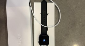 Mint
													Apple Watch Series 11 42mm - Unlocked, Jet Black, A3335 - Cellular, Aluminum, photo 6 of 6