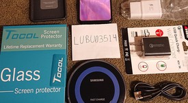 Good
													Samsung Galaxy S10e - Unlocked, Black, 256 GB, 8 GB, SM-G970U1, photo 2 of 16