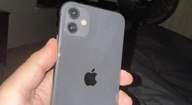 Mint
													Apple iPhone 11 - AT&T, Black, 64 GB, A2111, photo 2 of 5