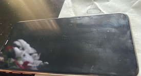 Good
													Apple iPhone 11 Pro Max - Unlocked, Gold, 64 GB, A2161, photo 2 of 11