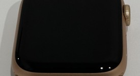 Mint
													Apple Watch Series 6 44mm - Gold, A2292 - GPS, Aluminum, photo 2 of 7